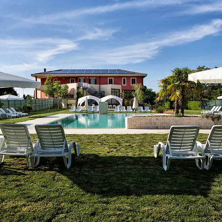 Hotel Umbriaverde Sporting & 2*
