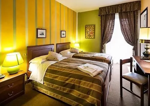 Umbriaverde Sporting & 2*